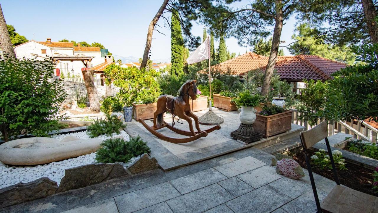 Villa Ursa Minor Sumartin Esterno foto